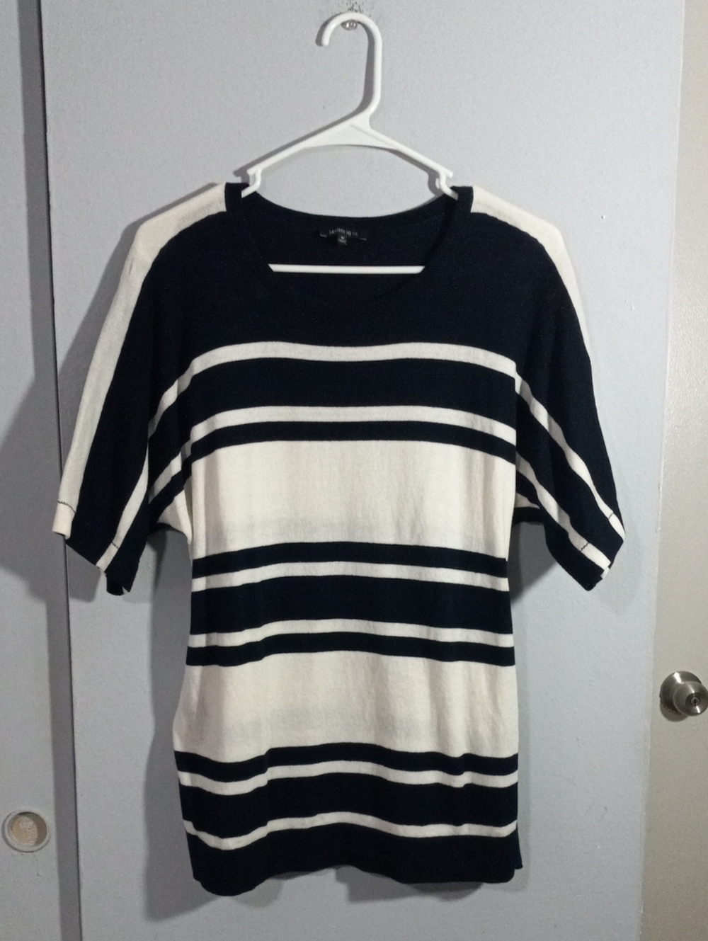 Lafayette 148 New York Black and White Striped Scoop Neck Top Size M